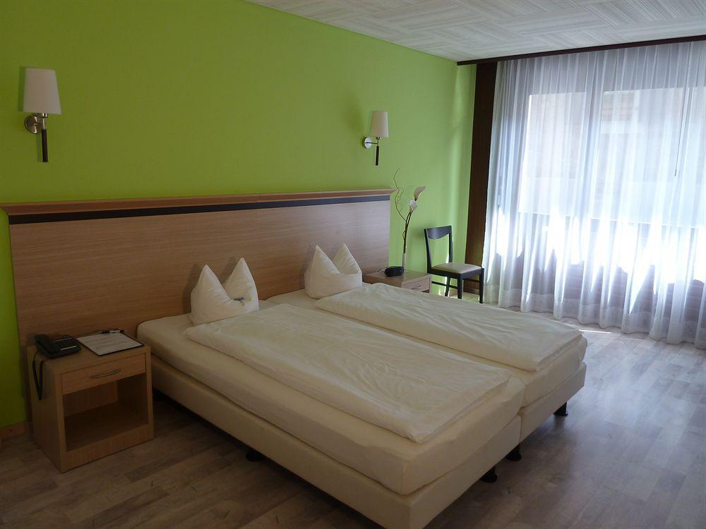 Hotel De La Vieille Tour La Tour-de-Peilz Dış mekan fotoğraf
