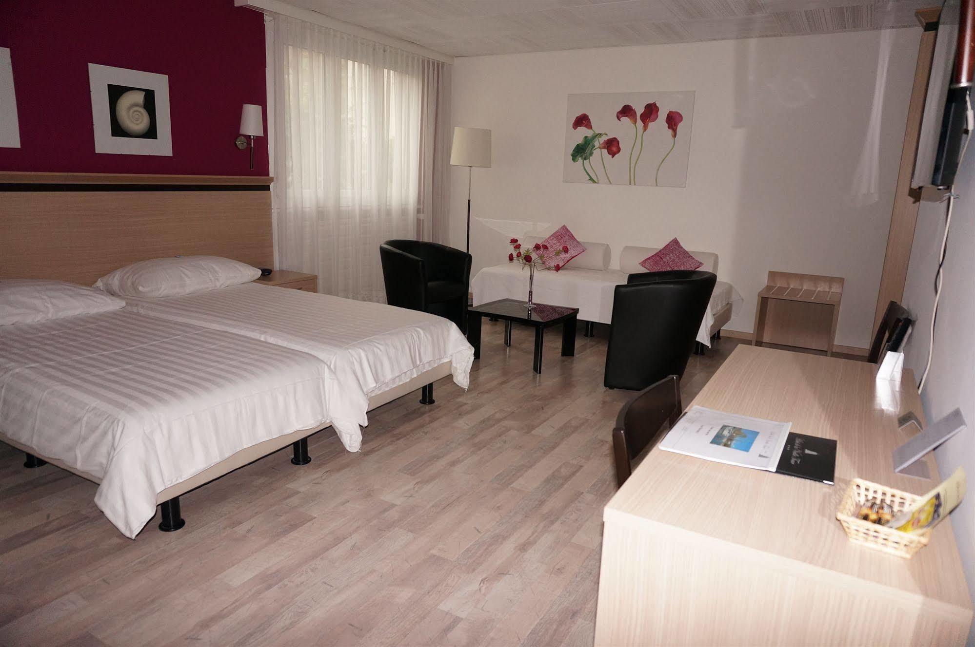 Hotel De La Vieille Tour La Tour-de-Peilz Dış mekan fotoğraf