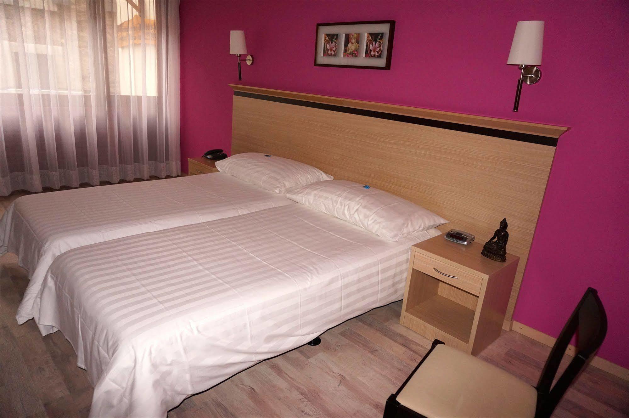 Hotel De La Vieille Tour La Tour-de-Peilz Dış mekan fotoğraf